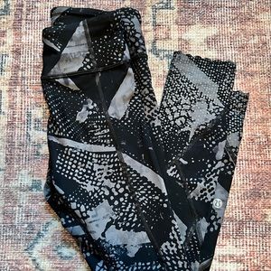 Lululemon tight stuff tight II